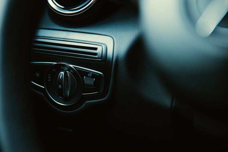Diagnóstico de Precisão: Como Evitar Gastos Desnecessários no Carro?